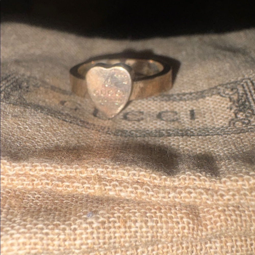 GUCCI Sterling Silver Heart Ring Size 15